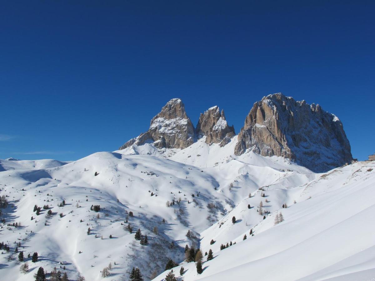 Hotel Soreghes Gran Chalet Campitello di Fassa Εξωτερικό φωτογραφία