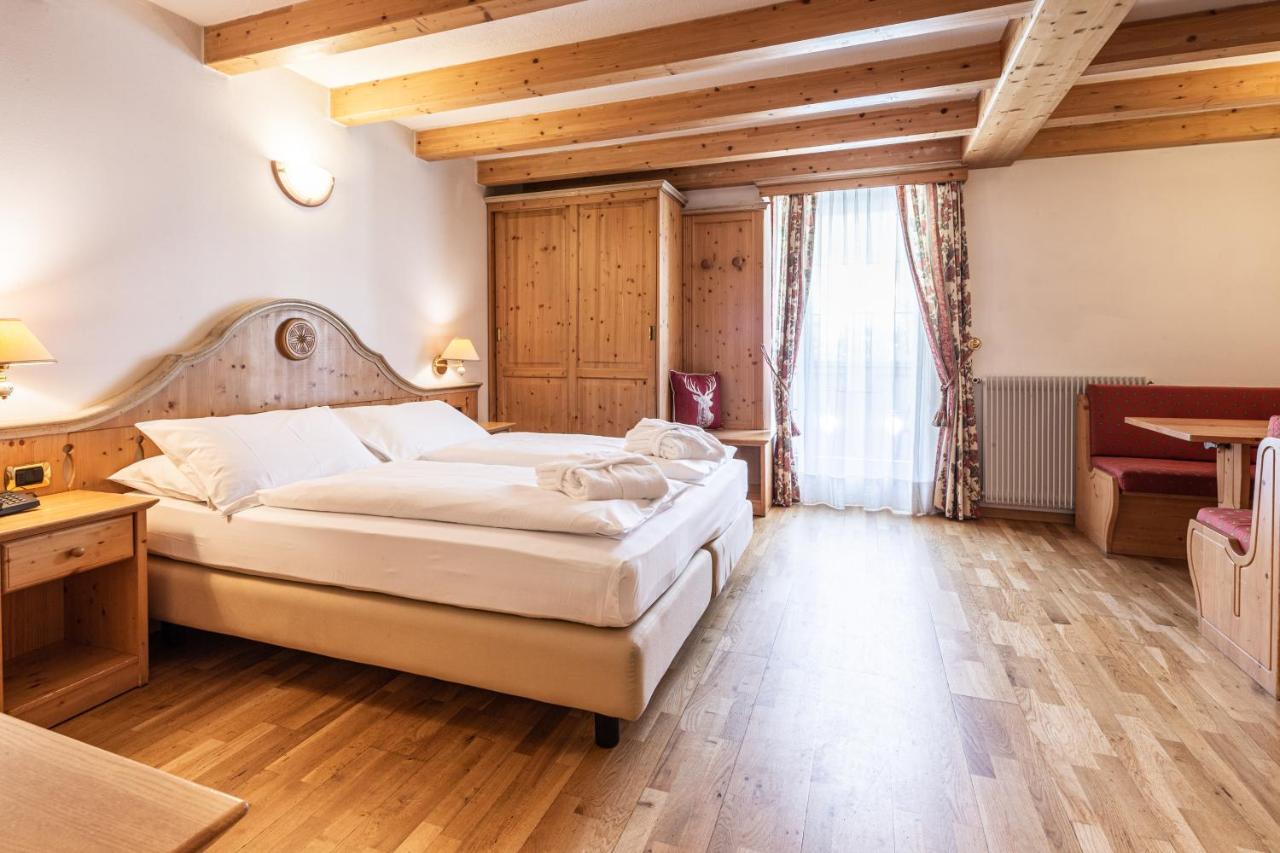 Hotel Soreghes Gran Chalet Campitello di Fassa Εξωτερικό φωτογραφία