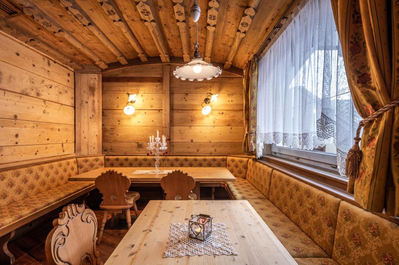 Hotel Soreghes Gran Chalet Campitello di Fassa Εξωτερικό φωτογραφία