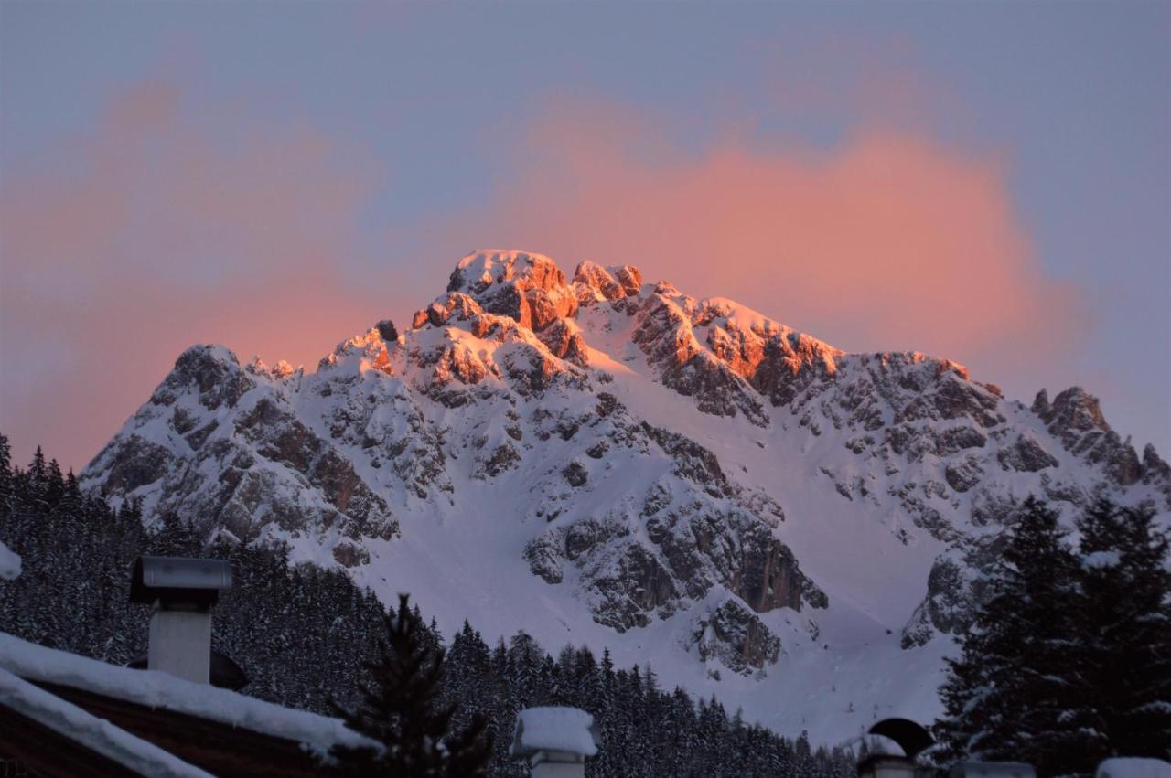 Hotel Soreghes Gran Chalet Campitello di Fassa Εξωτερικό φωτογραφία